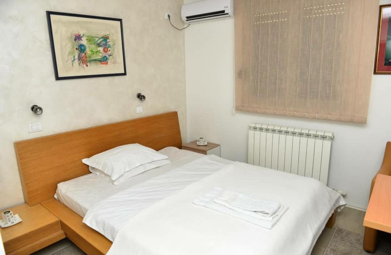 Hotel Sunce Кралево Екстериор снимка